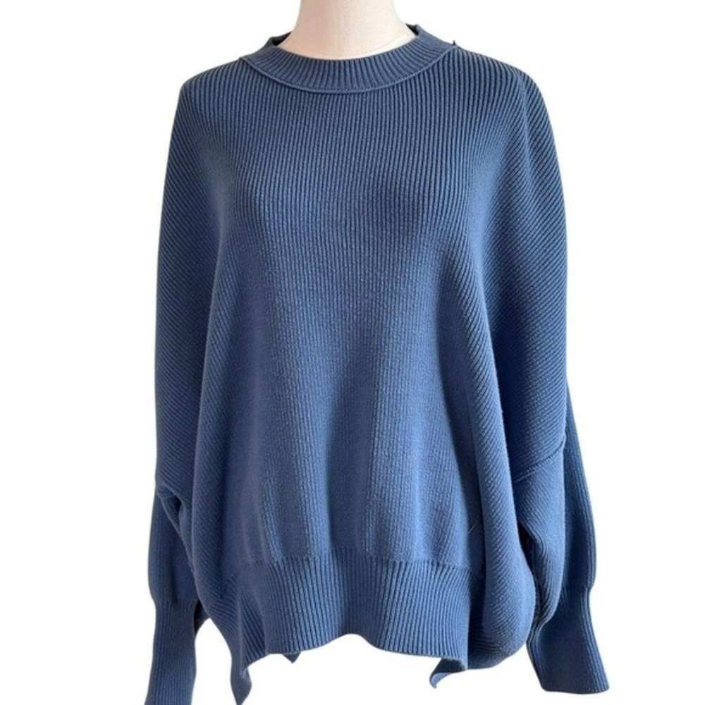 Free People Sweater Blue Size M Oversized Ribbed Knit Dolman Sleeve